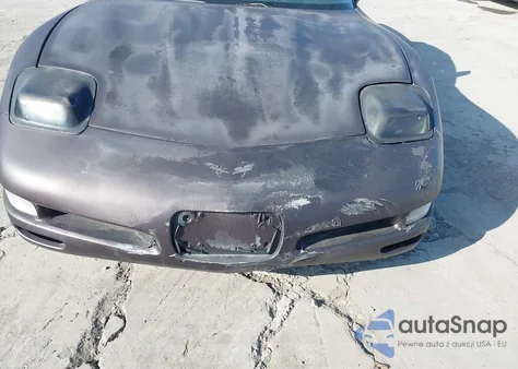 2001 Chevrolet Corvette from USA, damaged, VIN 1G1YY32G915117922